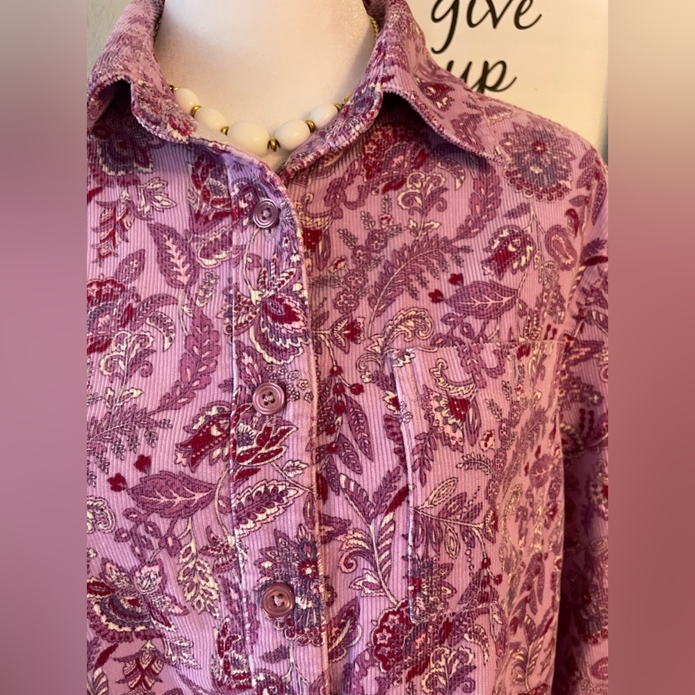 Basic Editions Women’s Paisley button up Flannel -Sz M - Picture 3 of 11